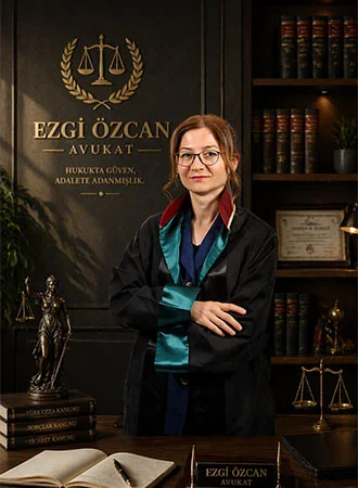 Avukat Ezgi Özcan